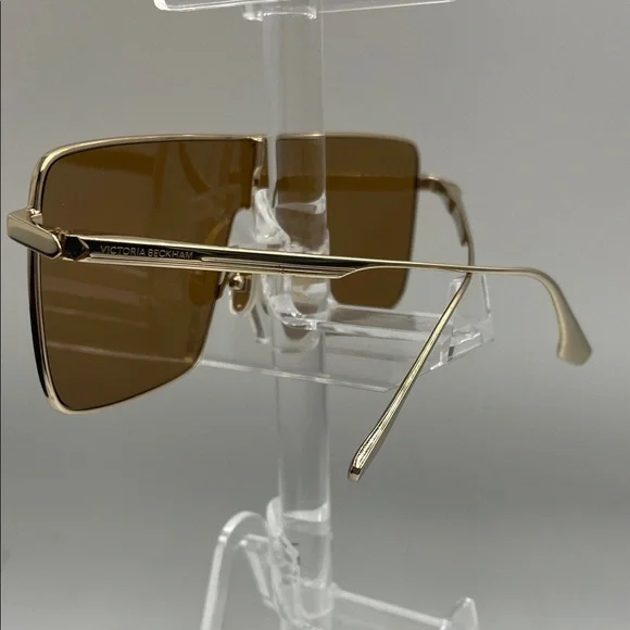 Victoria Beckham VB238S Oversized Shield Sunglasses Brown Victoria Beckham VB238S Oversized Shield Sunglasses Brown main image 2